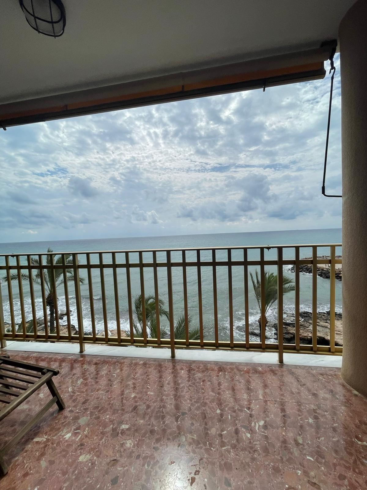 Dining area in apartment for sale in Torrevieja