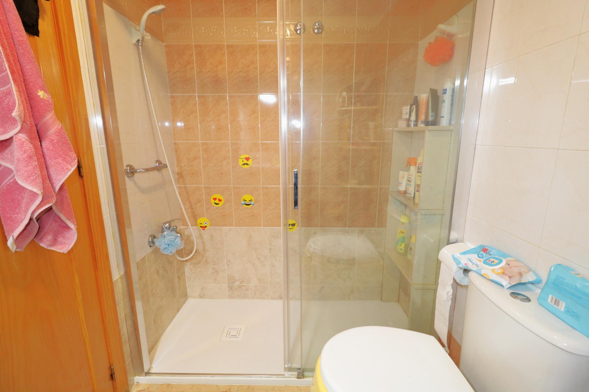 Kitchen in bungalow for sale in Torrevieja