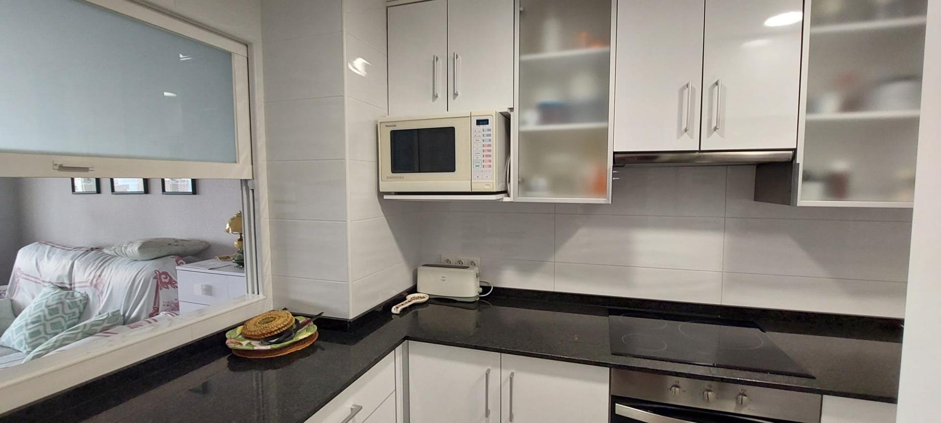 Master bedroom in apartment for sale in Benidorm