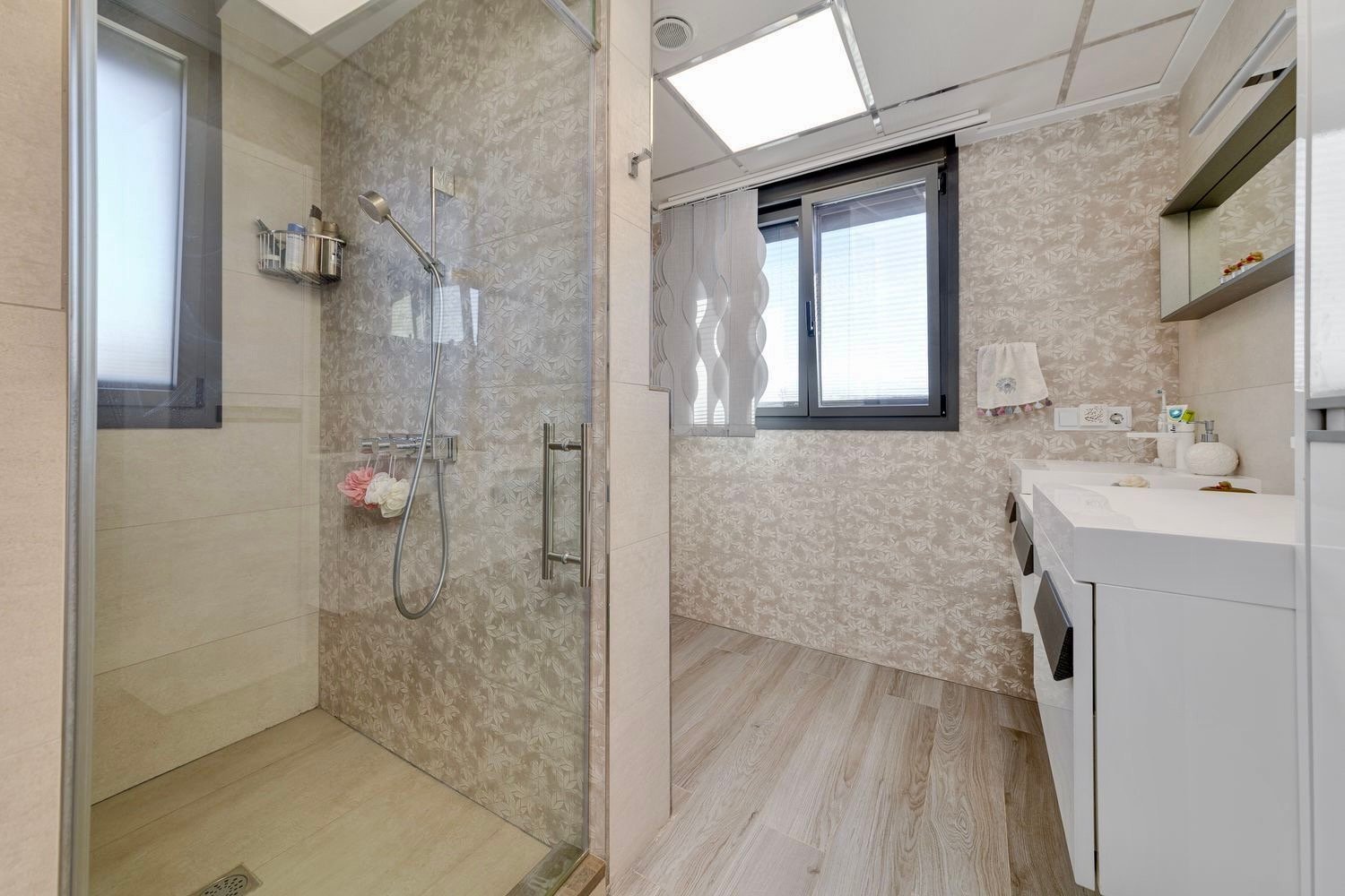 Luxusvillák csúcskategóriás otthona - 393 m²-es, háromszintes design