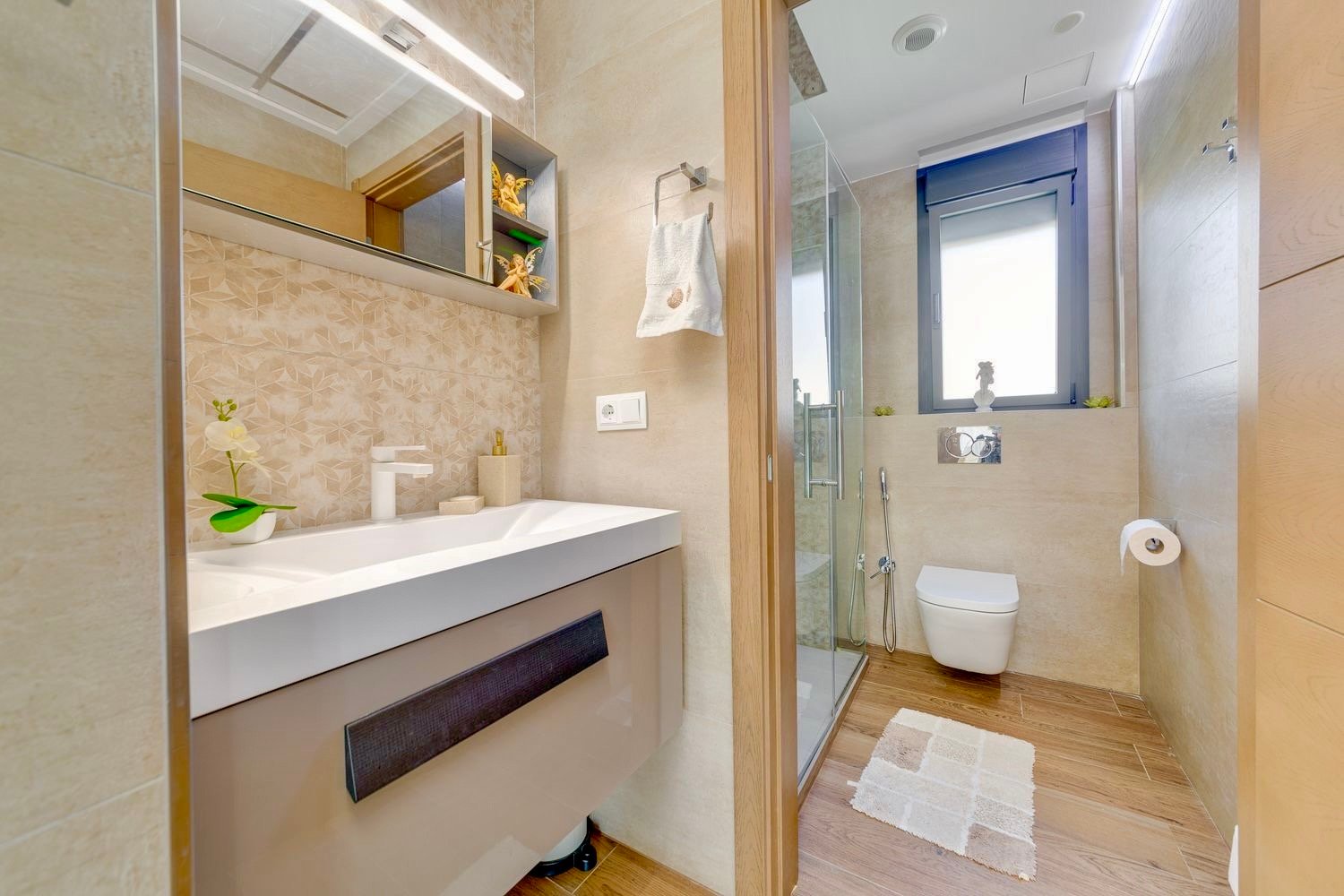 Luxusvillák csúcskategóriás otthona - 393 m²-es, háromszintes design