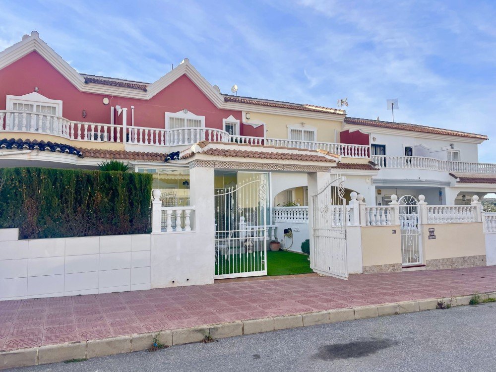 Living room in bungalow for sale in Benijofar