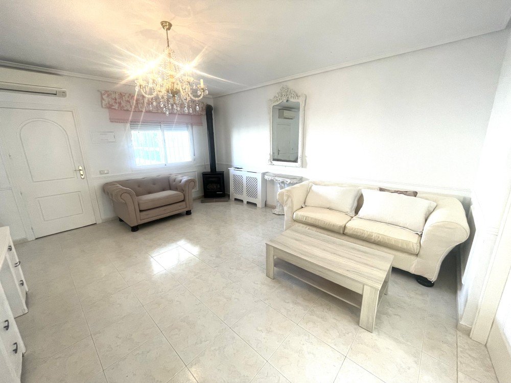 Bathroom in bungalow for sale in Benijofar