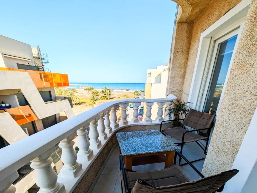 Kitchen in apartment for sale in Torrevieja