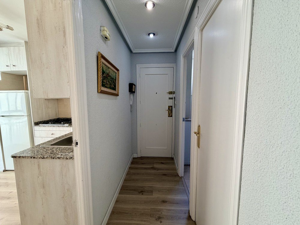 Terrace in apartment for sale in Elche