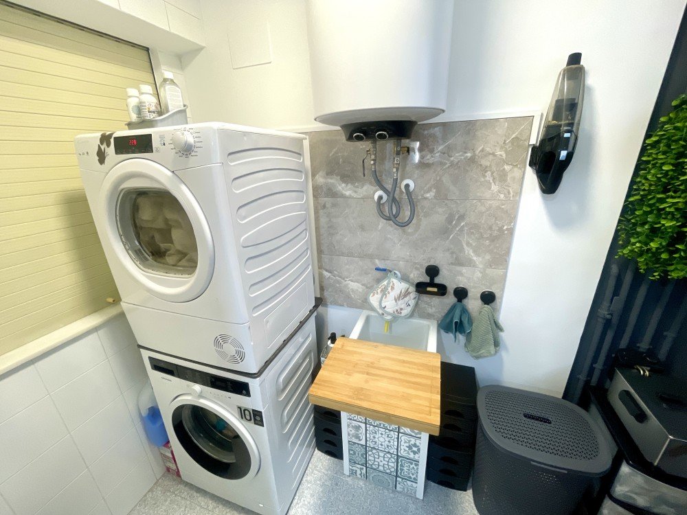 Bedroom in apartment for sale in Orihuela Costa