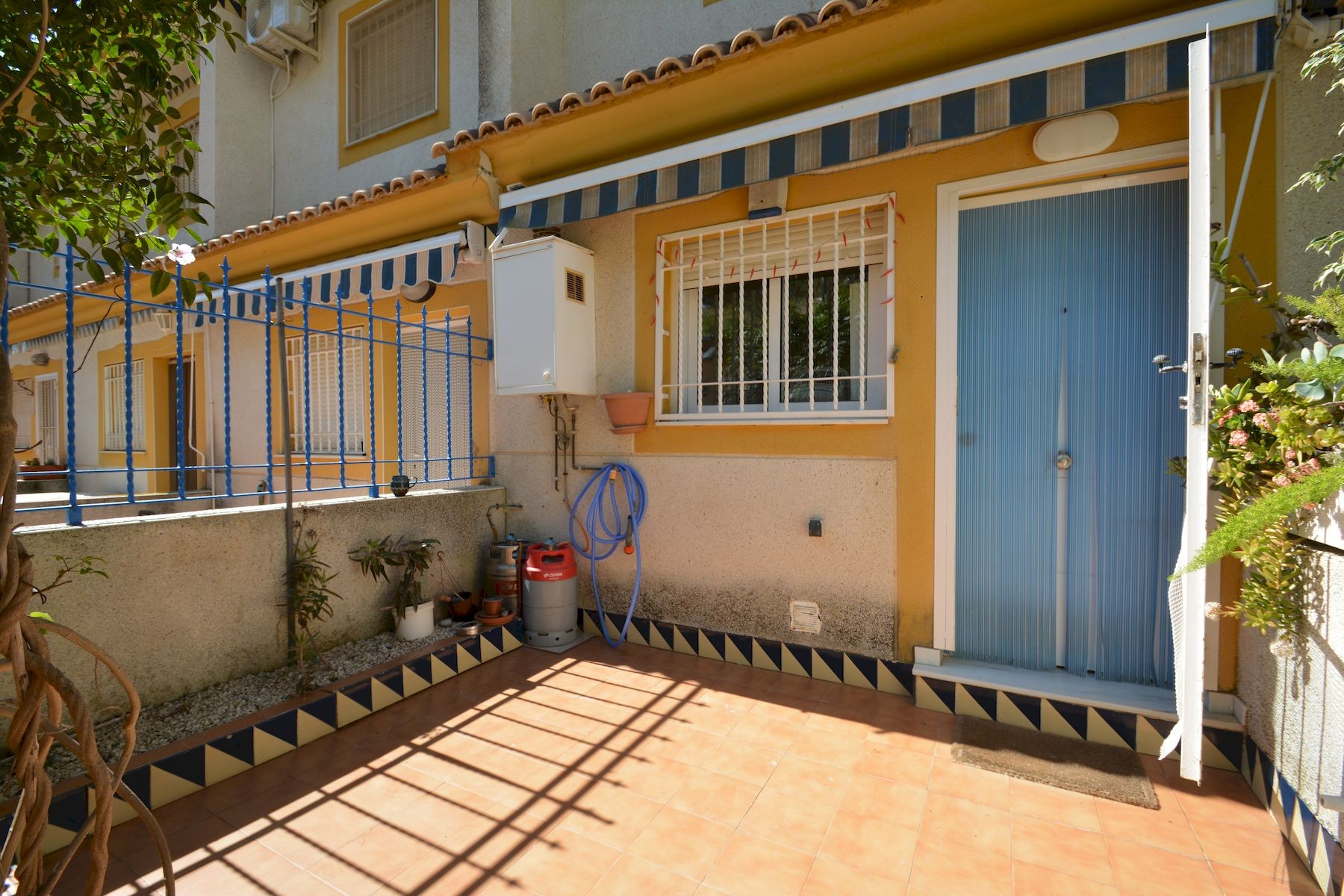 Master bedroom in terraced for sale in Guardamar del Segura