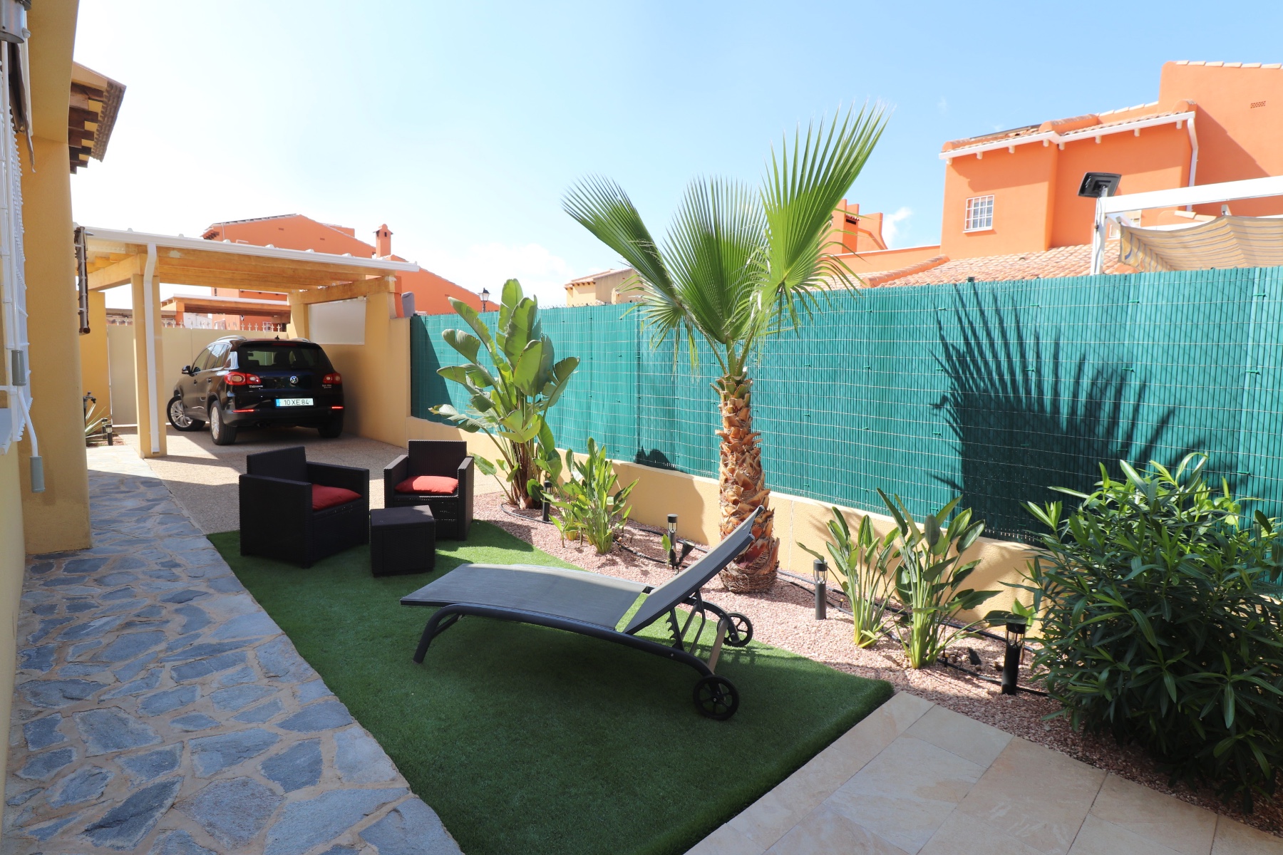 Master bedroom in villa for sale in Fortuna