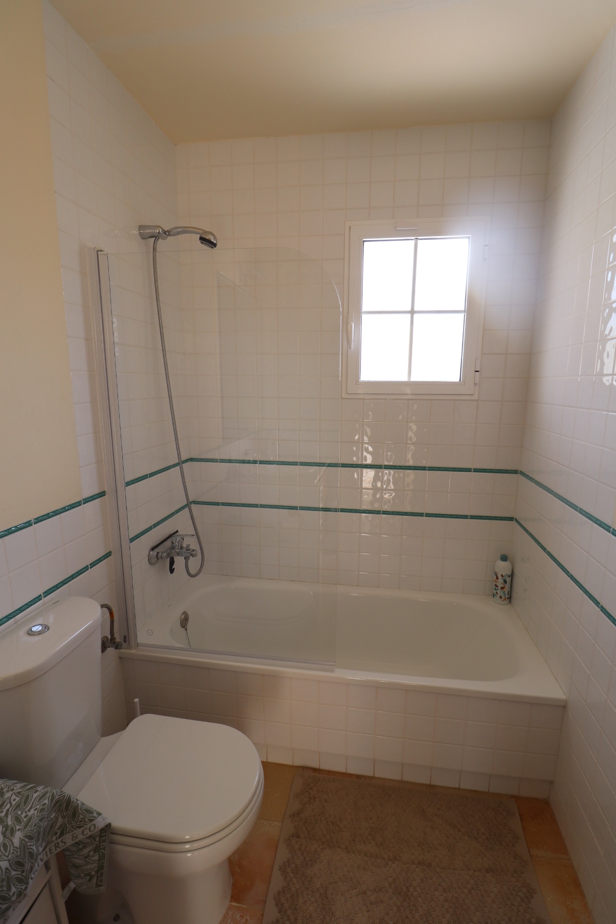 Bedroom in villa for sale in Fortuna