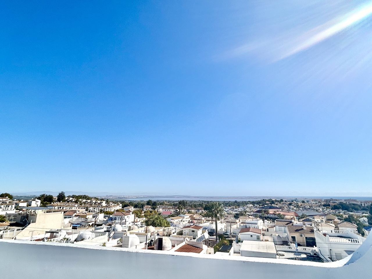 Master bedroom in villa for sale in Villamartin