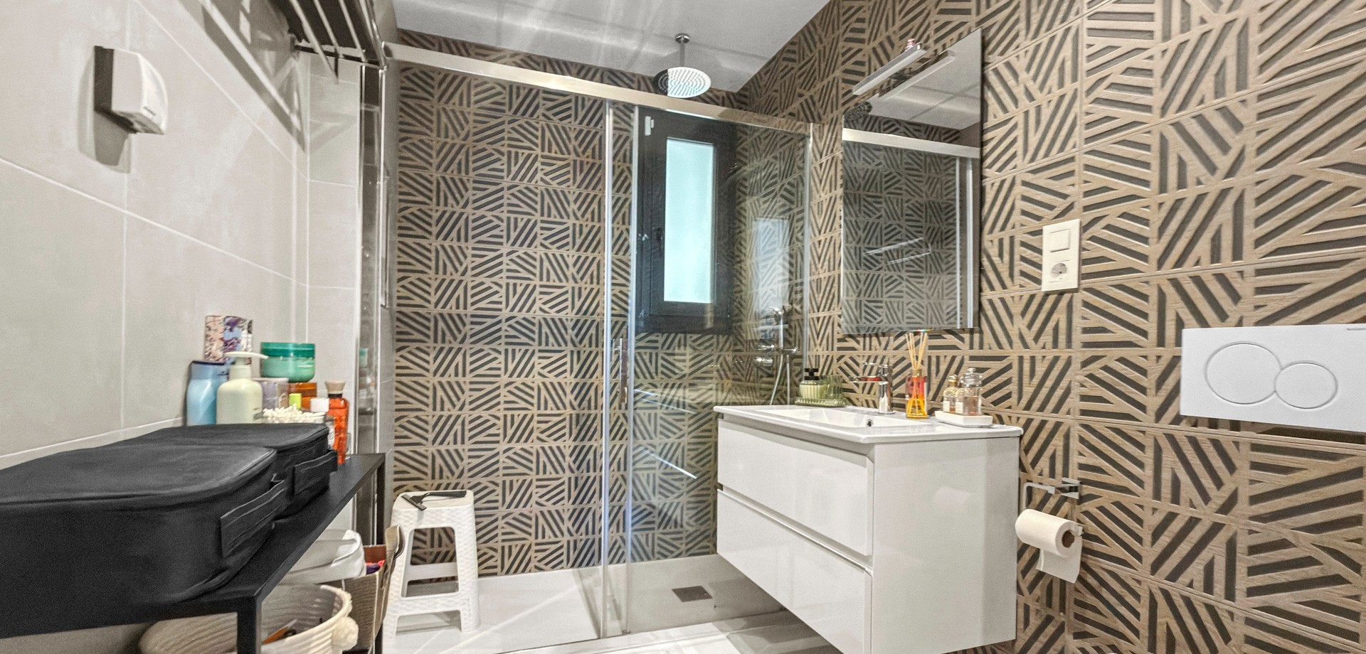 Dining area in apartment for sale in Orihuela Costa