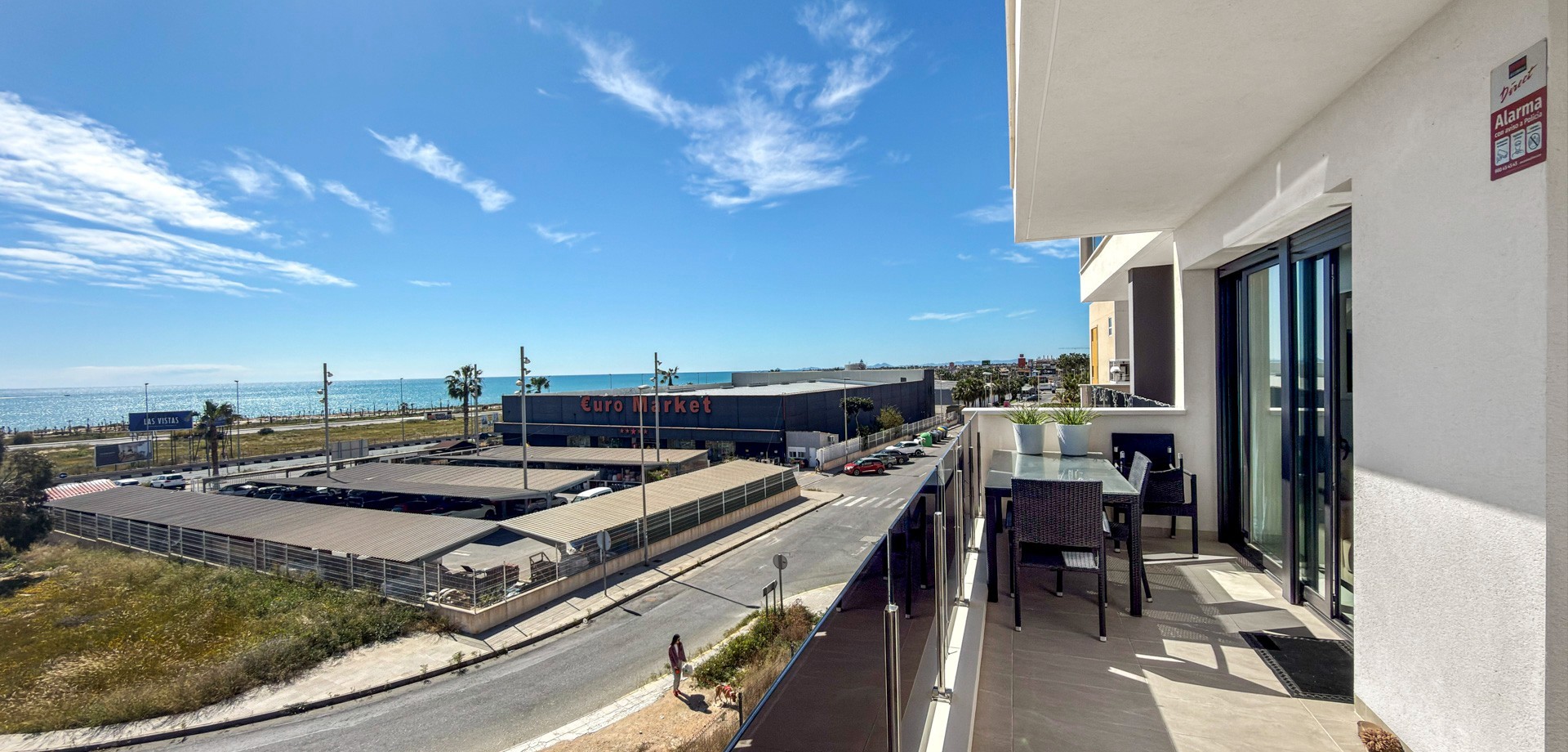 Step into refined coastal living with this exceptional 3-bedroom, 2-bathroom apartment, ideally loca