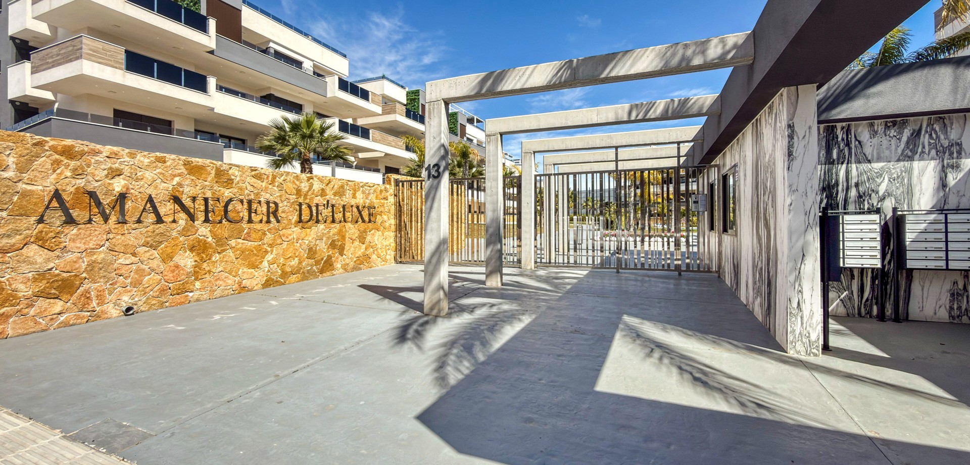 Living room in apartment for sale in Orihuela Costa