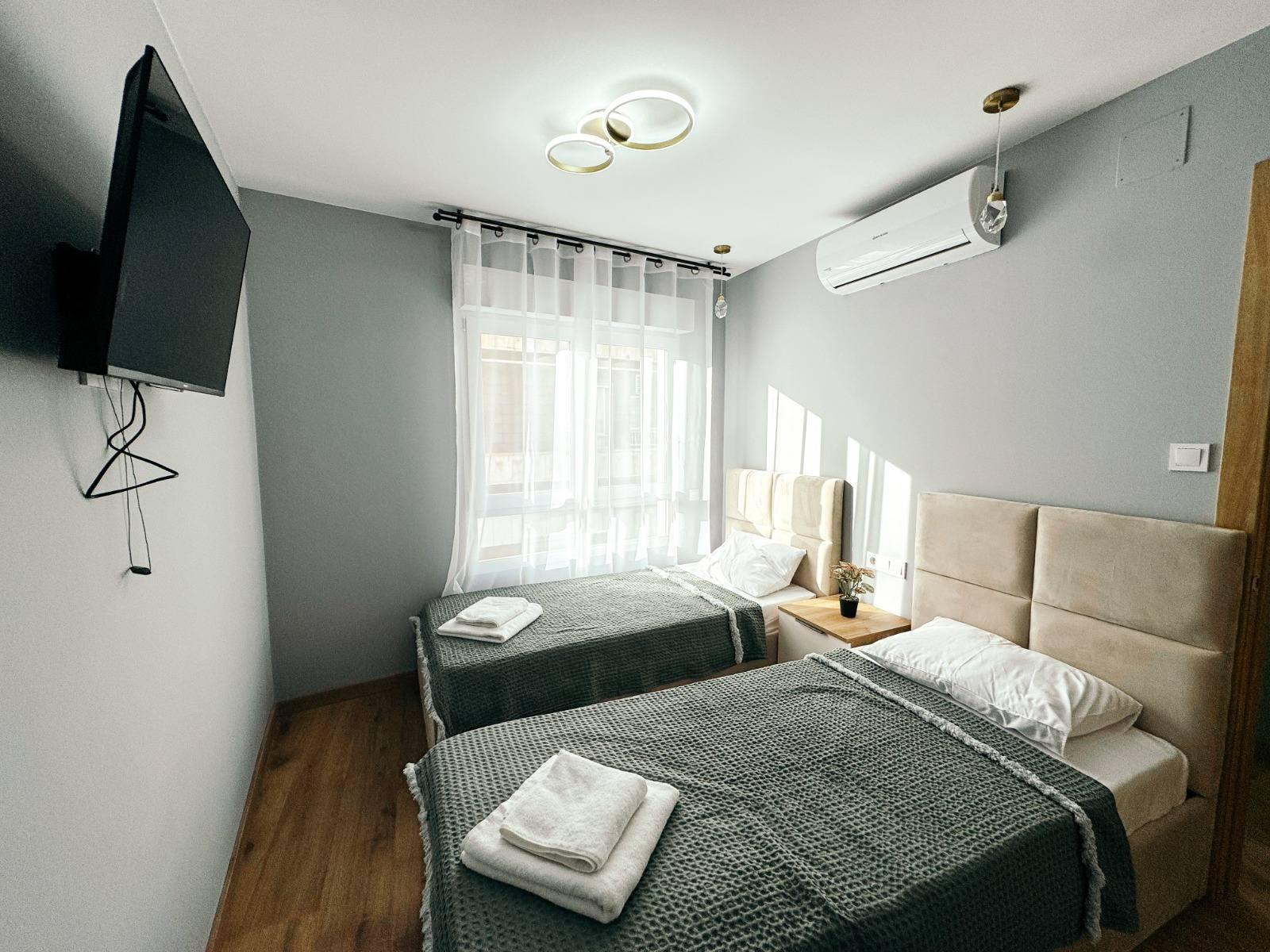 Bedroom in commercial for sale in Torrevieja