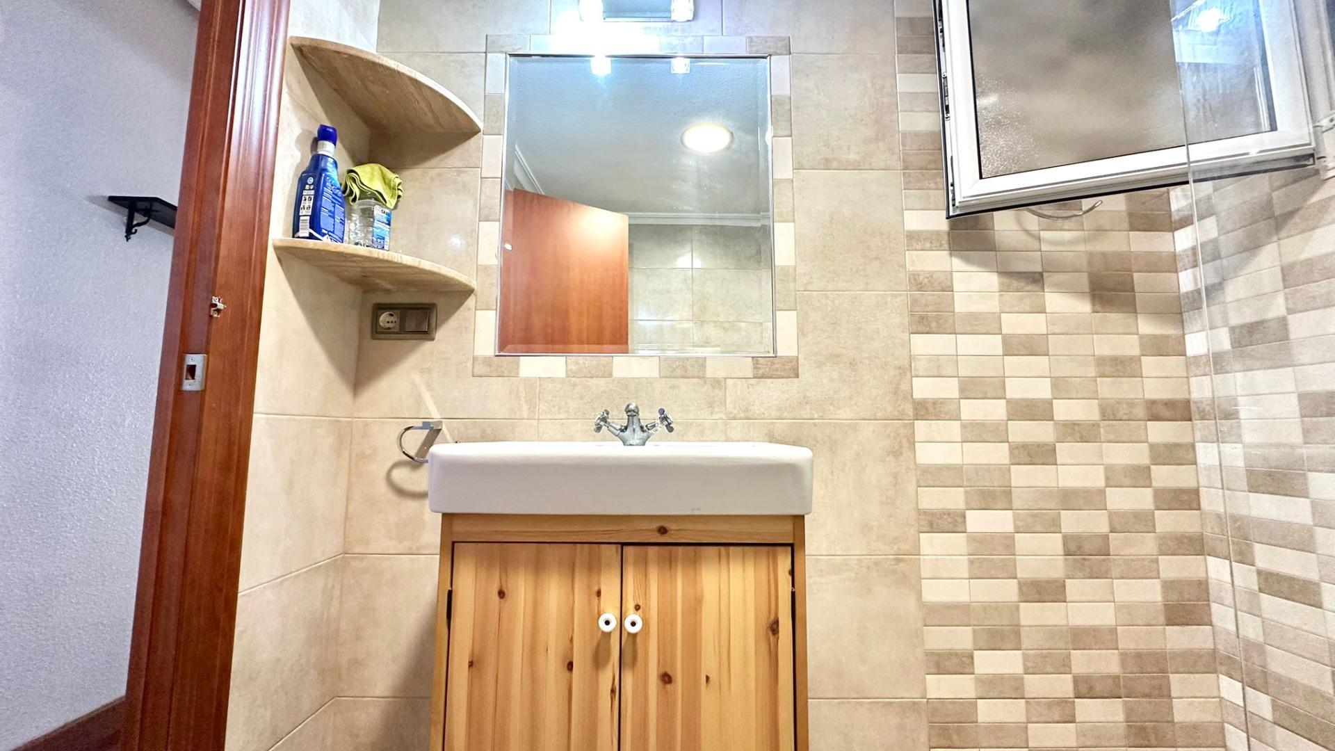 Terrace in apartment for sale in Torrevieja