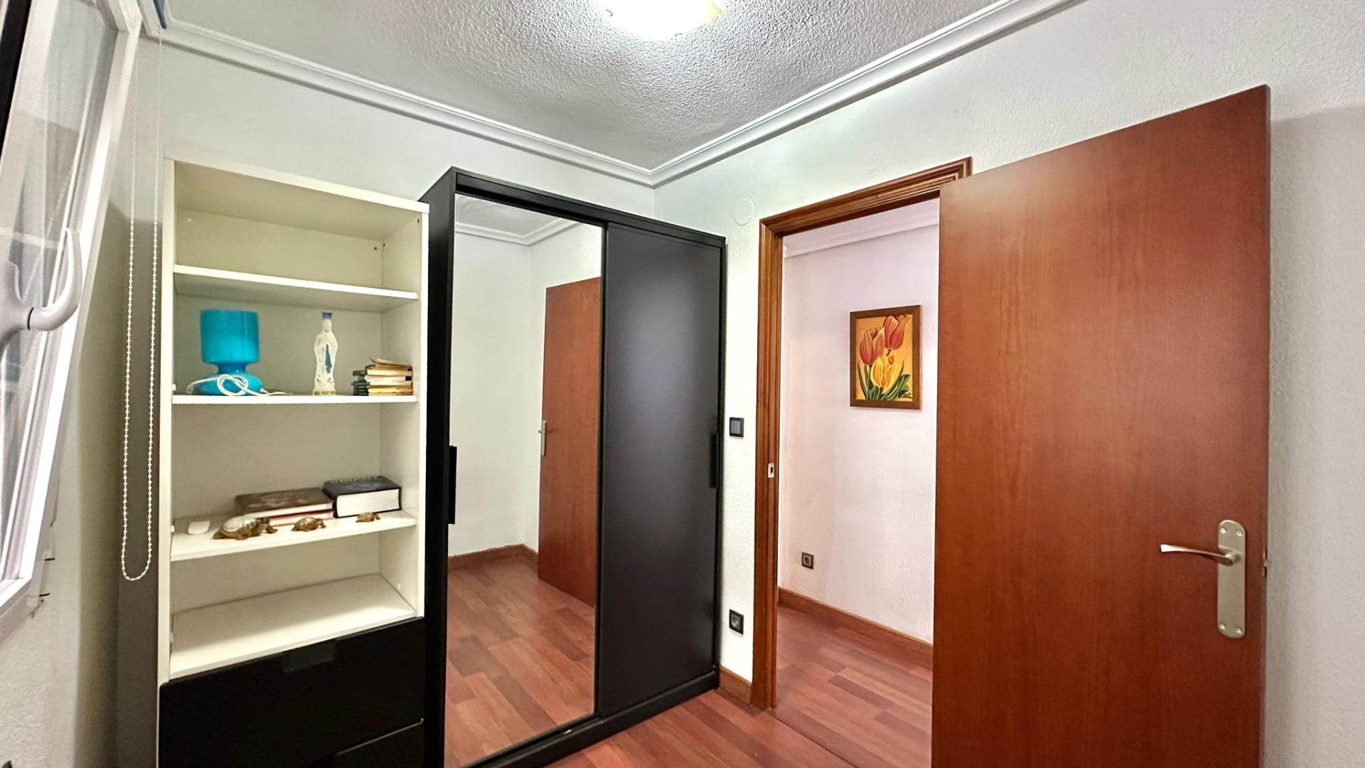 Kitchen in apartment for sale in Torrevieja