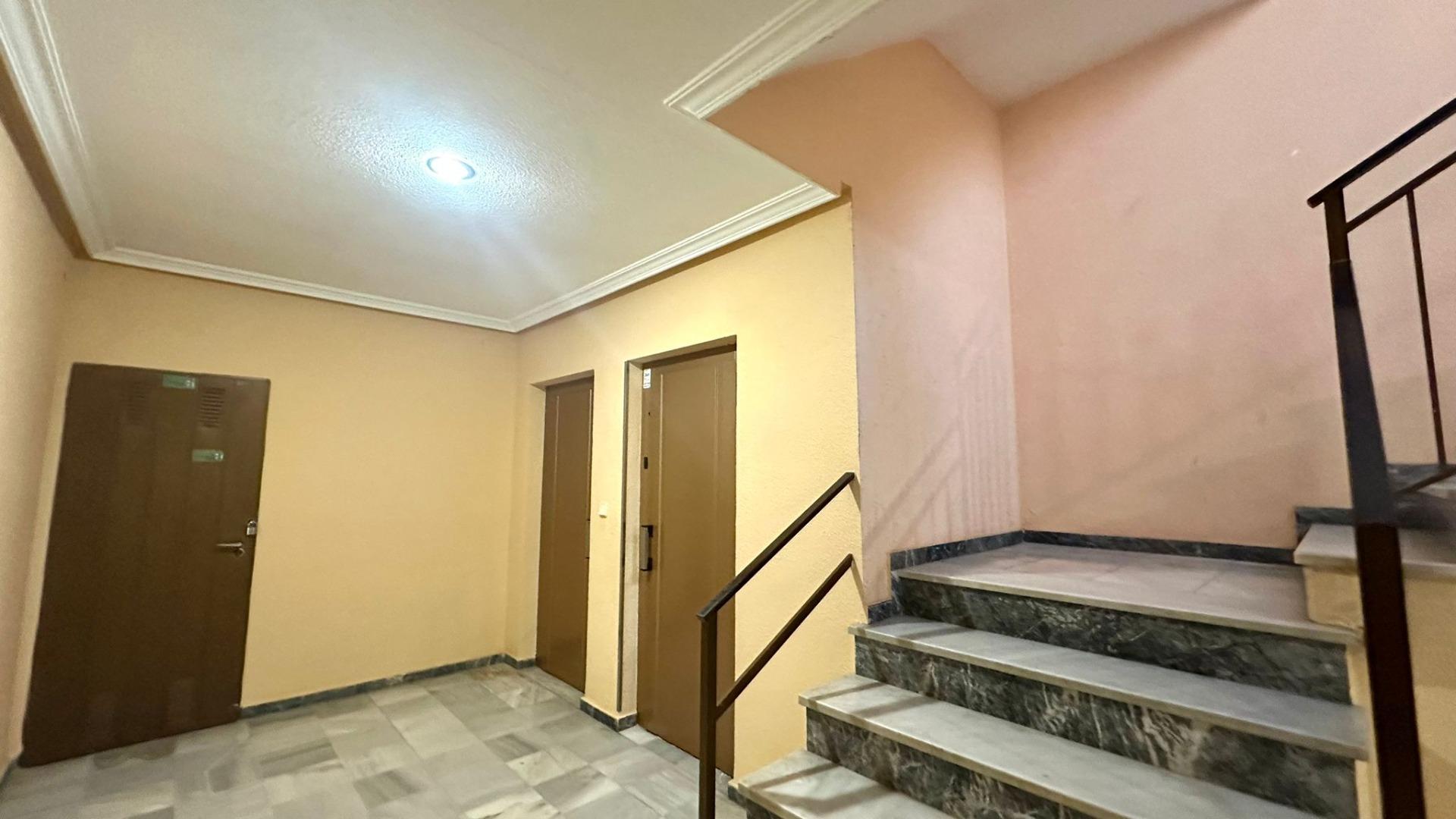 Kitchen in apartment for sale in Torrevieja