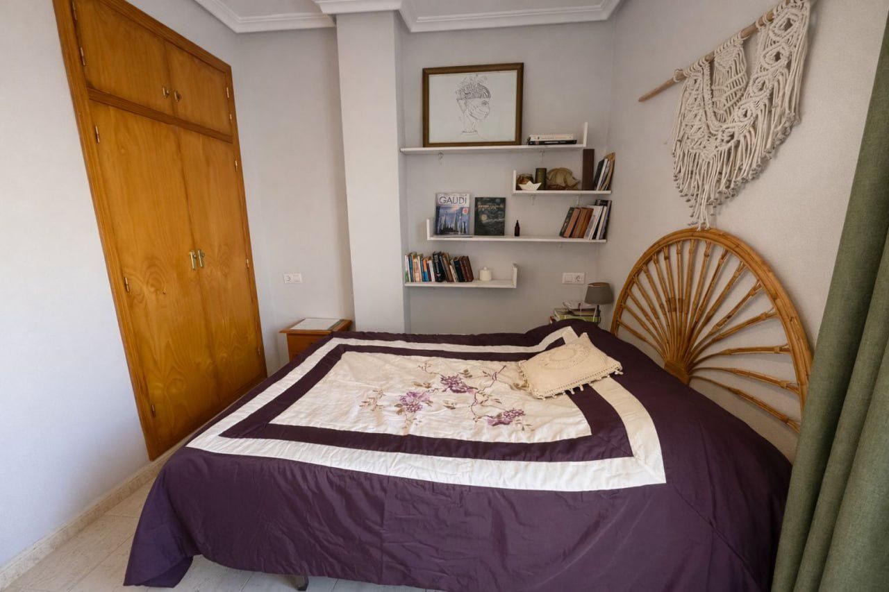 Terrace in apartment for sale in Torrevieja