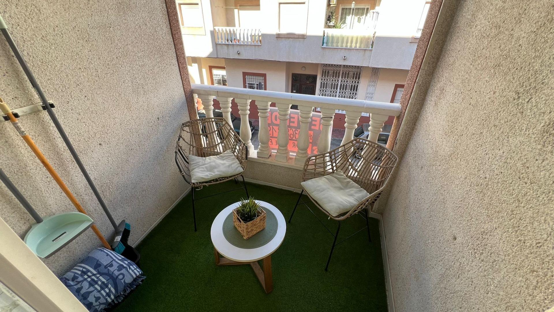 Master bedroom in apartment for sale in Torrevieja