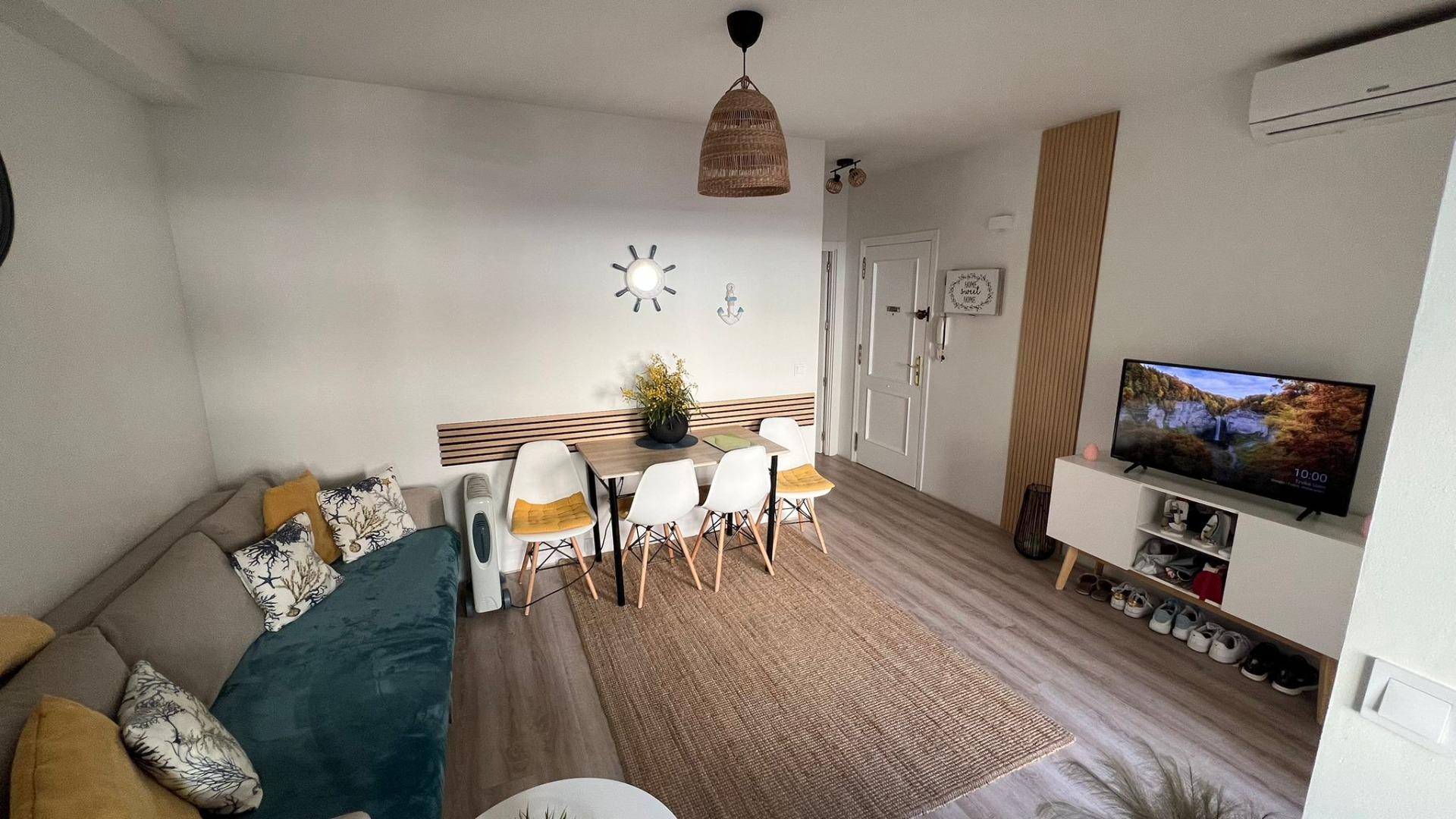 Terrace in apartment for sale in Torrevieja
