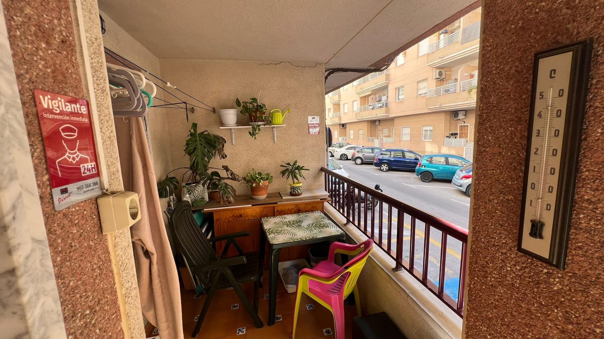 Garden in apartment for sale in Torrevieja