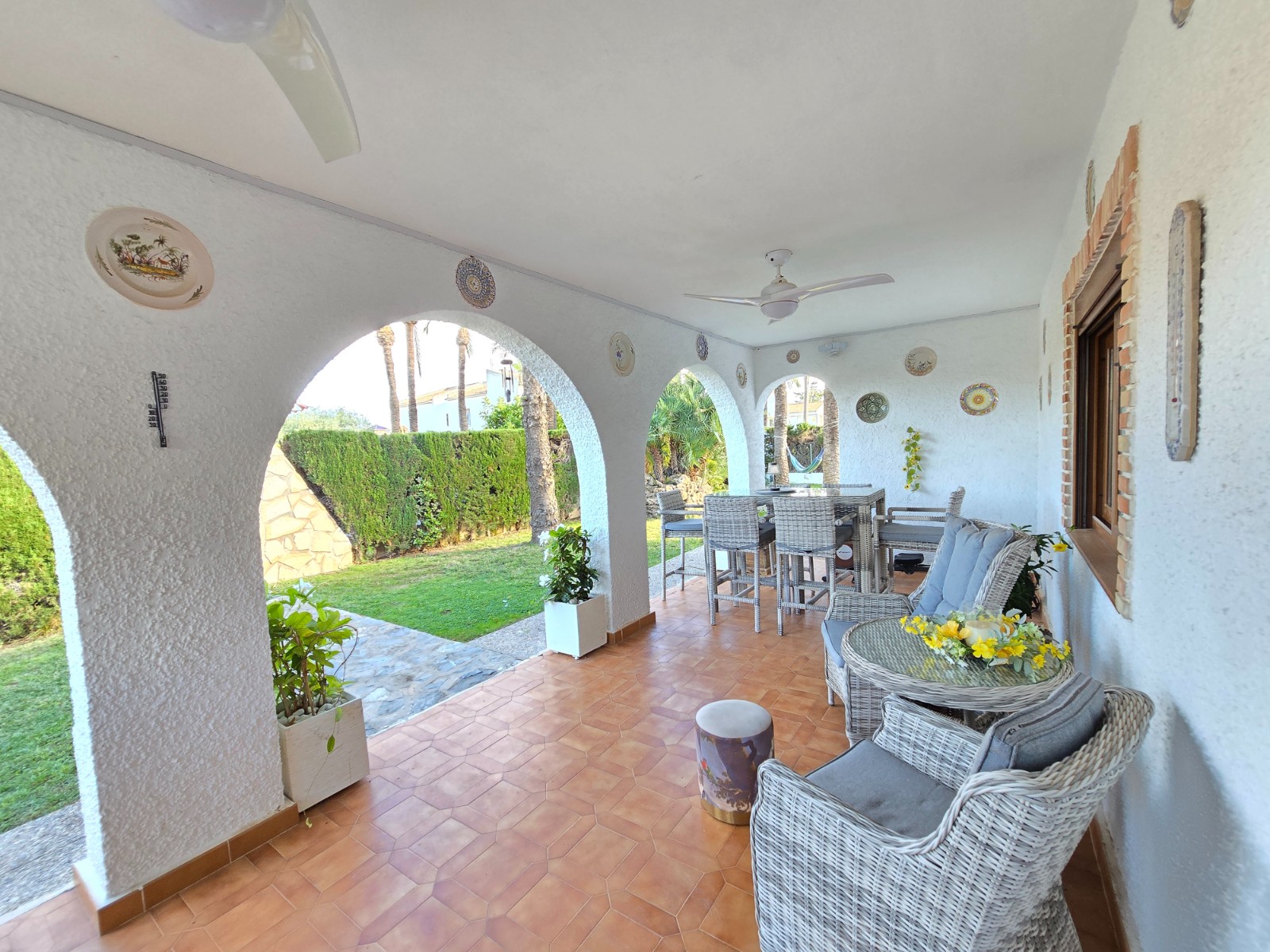Master bedroom in villa for sale in Orihuela Costa
