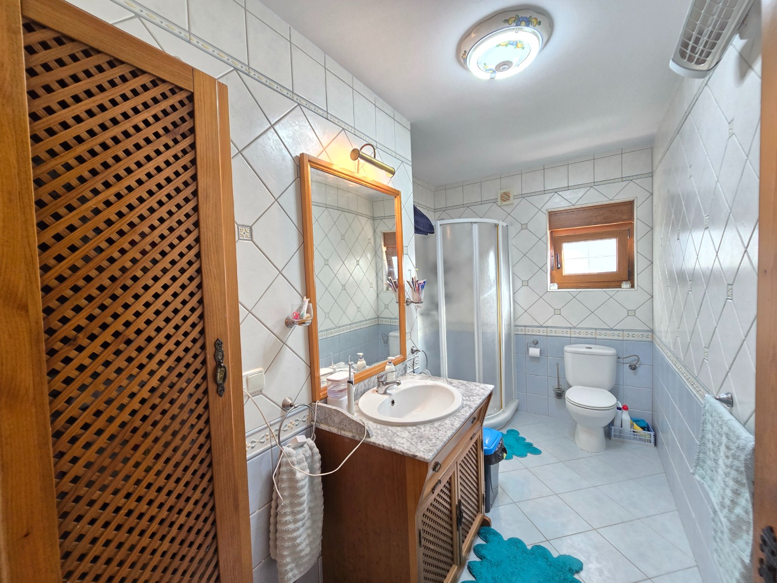 Master bedroom in villa for sale in Orihuela Costa