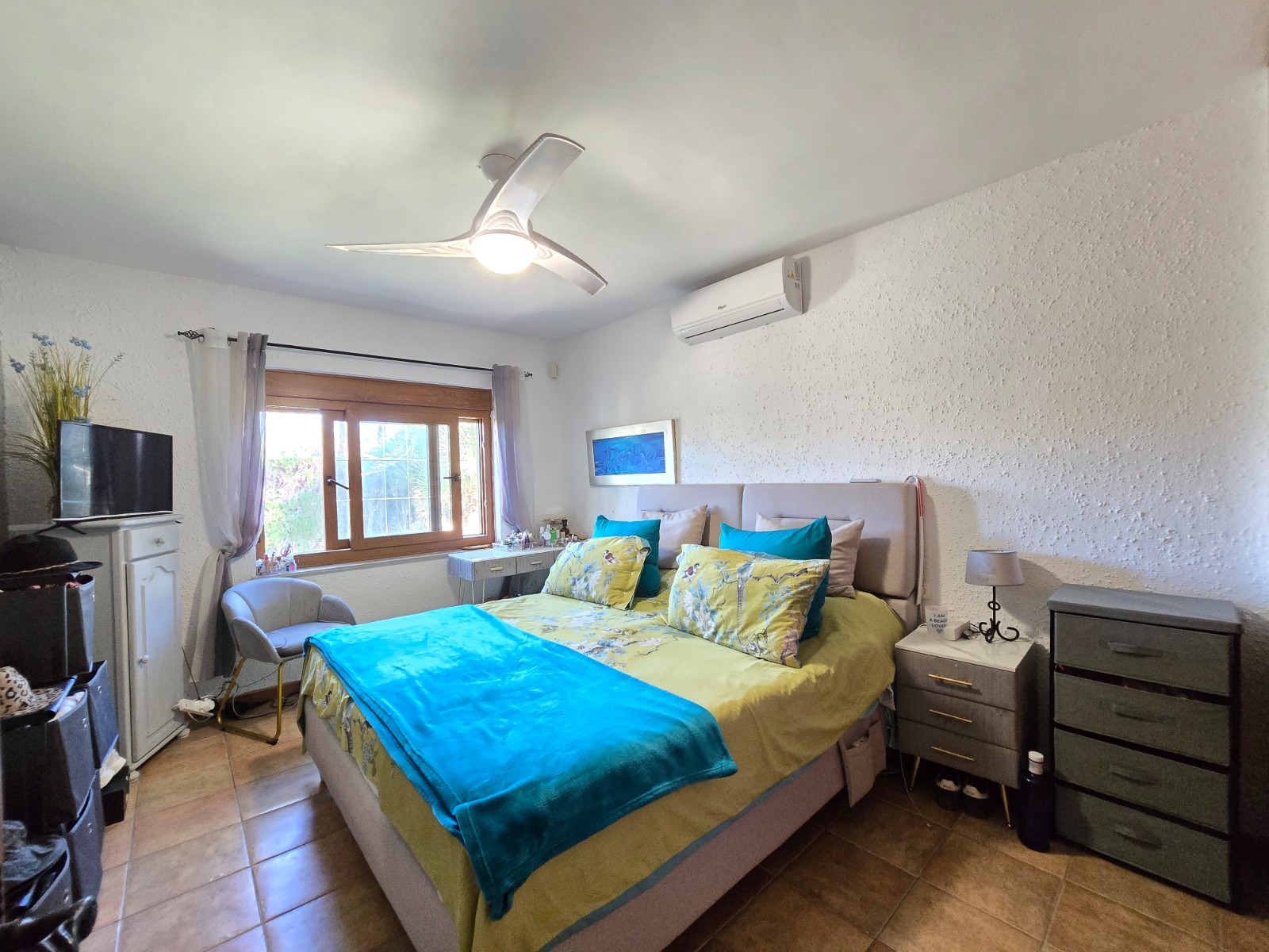 Bathroom in villa for sale in Orihuela Costa