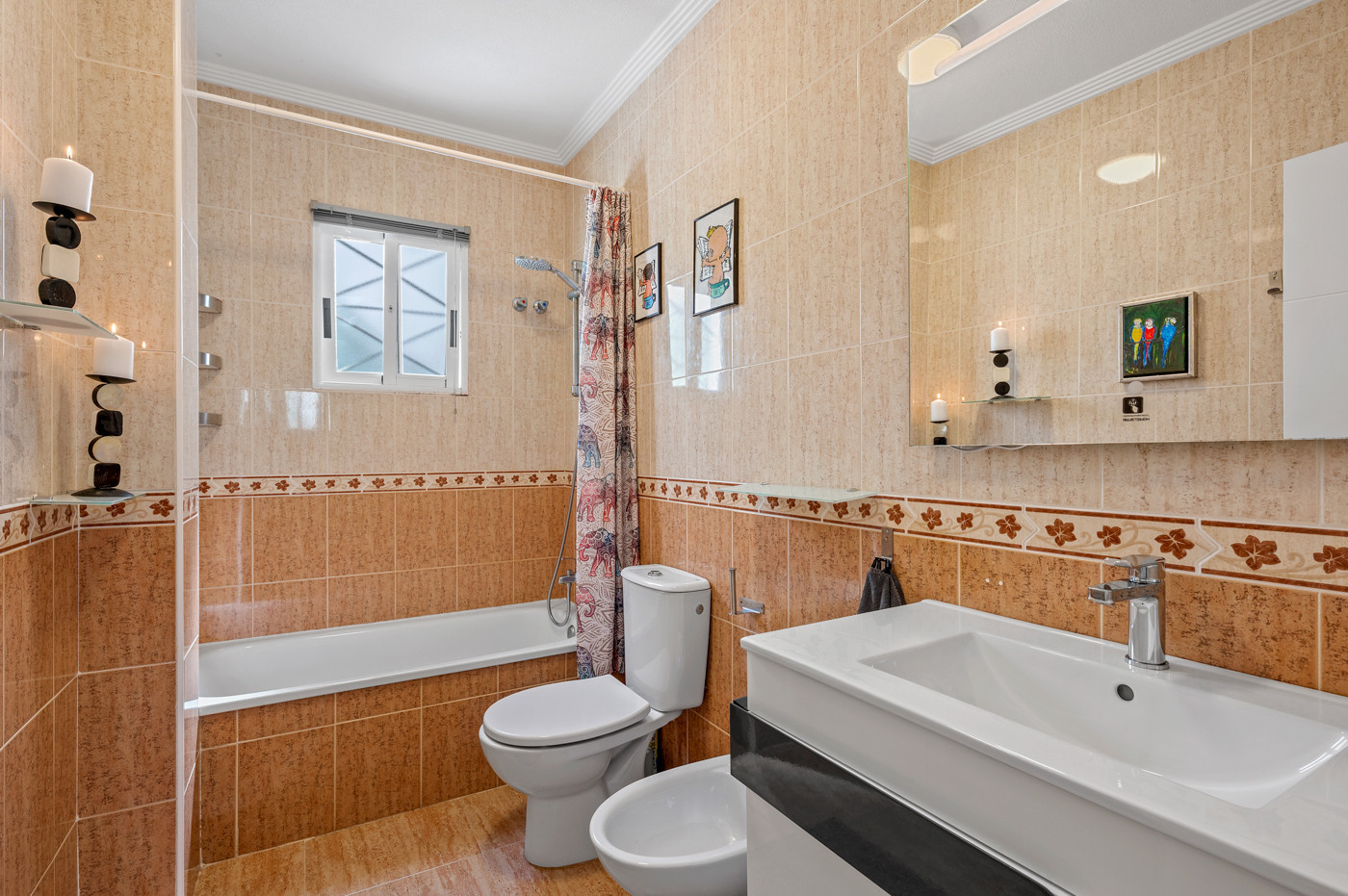 Exterior view in bungalow for sale in Orihuela Costa