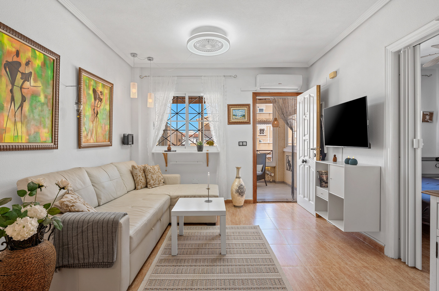 Terrace in bungalow for sale in Orihuela Costa