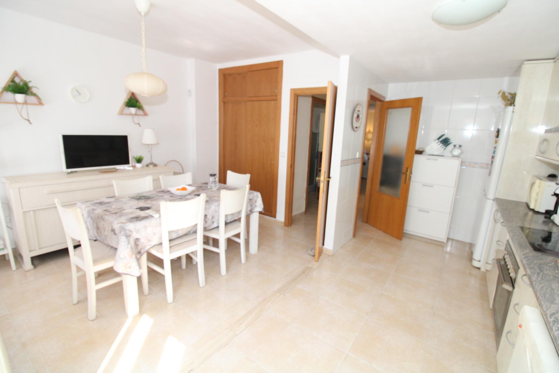 Master bedroom in duplex for sale in Los Alcazares