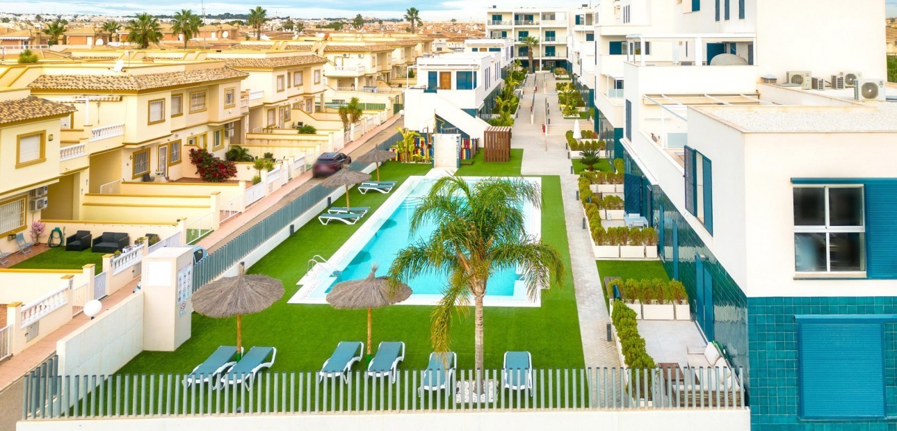 Exterior view in apartment for sale in Orihuela Costa