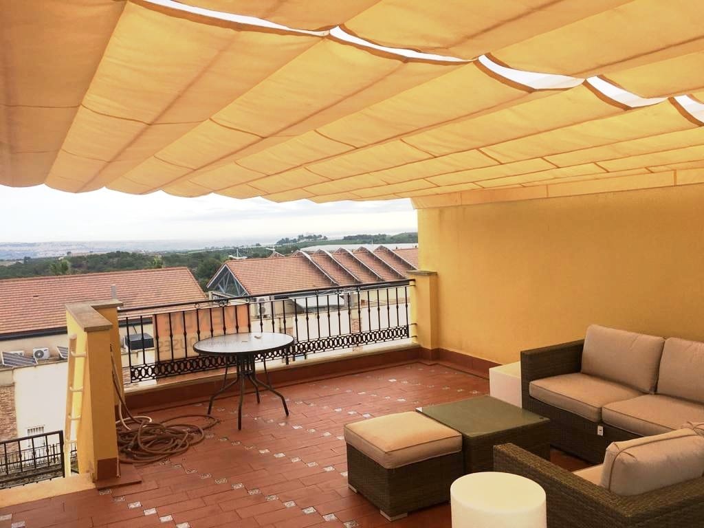 Dining area in bungalow for sale in Algorfa