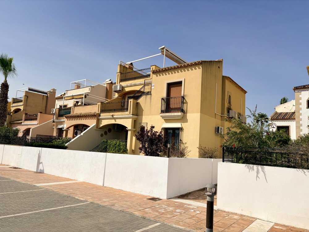 Exclusief Luxebungalow in La Finca Golf – Algorfa’s Prachtigst Wijk met Zorgvuldig Ontworpen Leefruimte