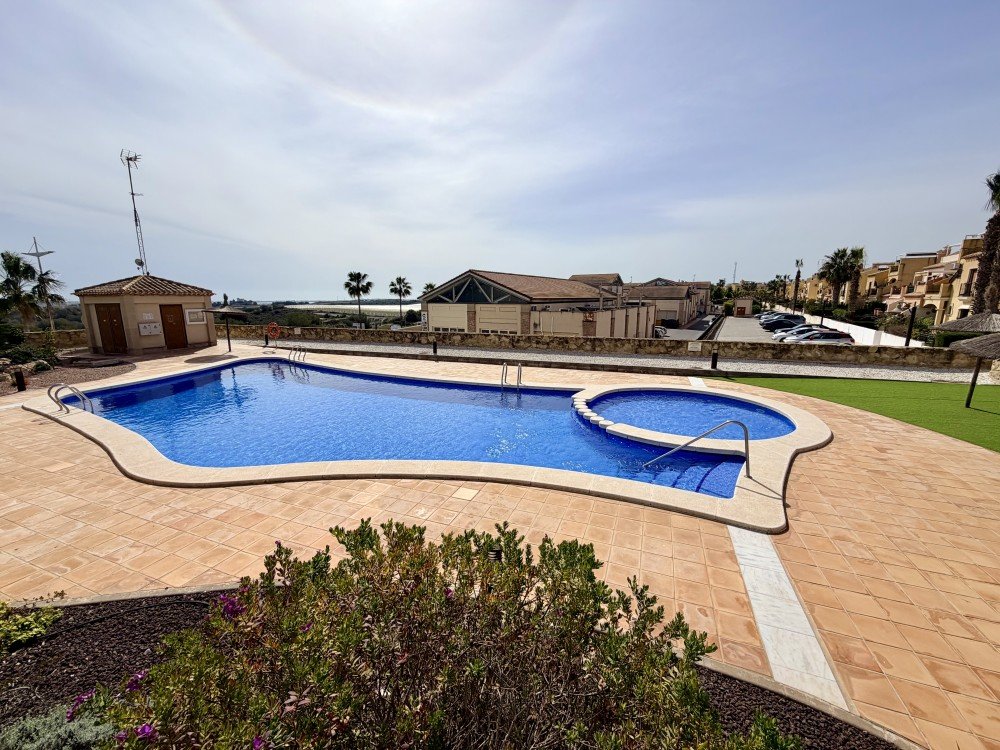 Exclusief Luxebungalow in La Finca Golf – Algorfa’s Prachtigst Wijk met Zorgvuldig Ontworpen Leefruimte
