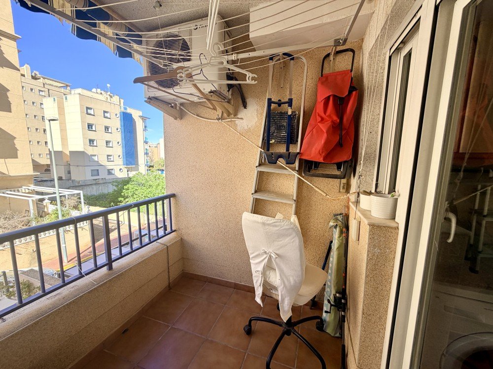 Kitchen in apartment for sale in Guardamar del Segura