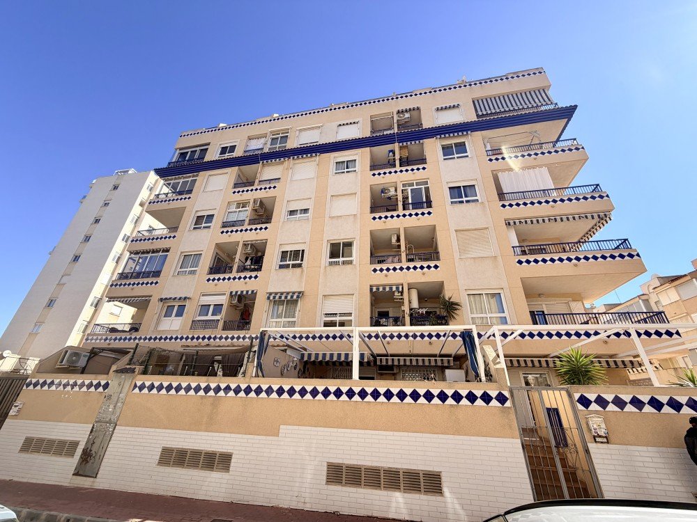 Garden in apartment for sale in Guardamar del Segura