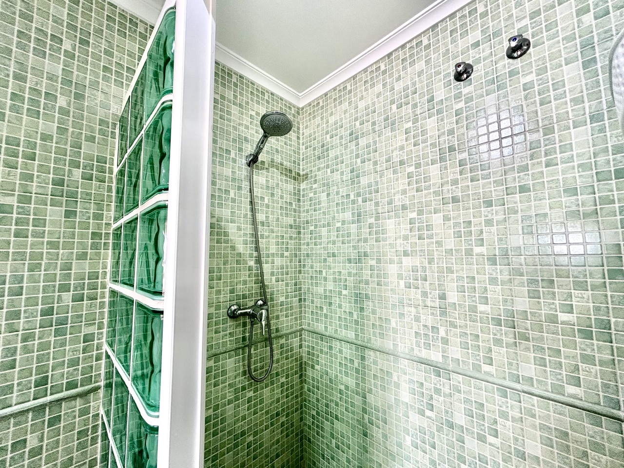 Bathroom in apartment for sale in Villamartin