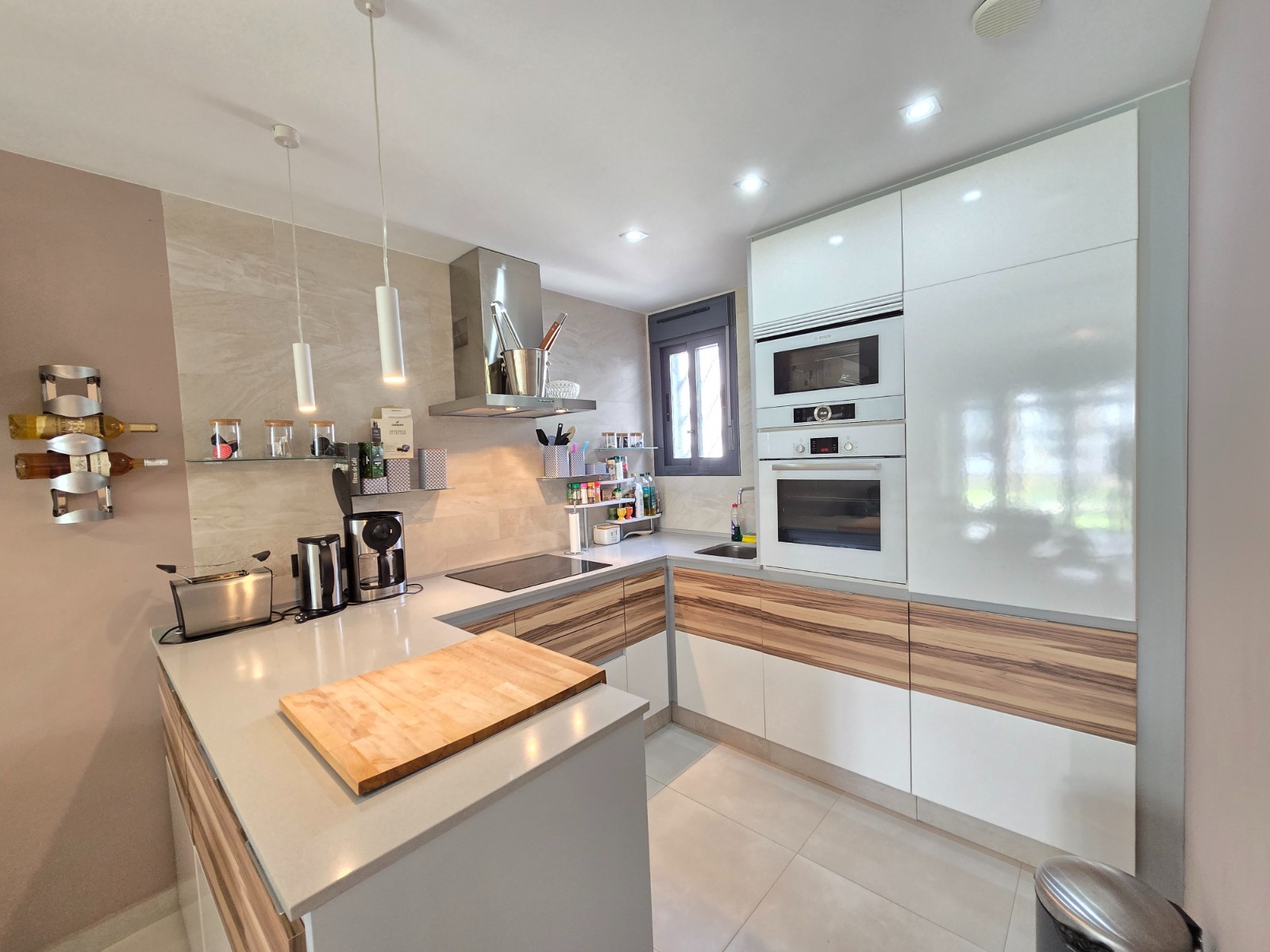 Garden in apartment for sale in Orihuela Costa