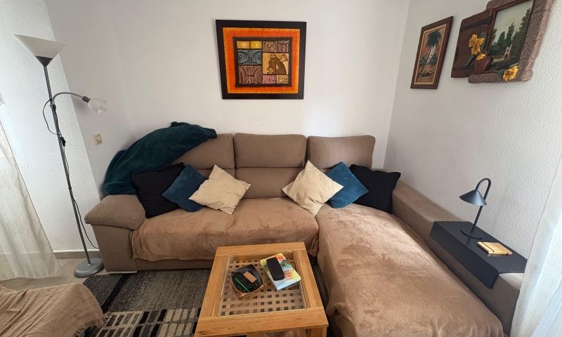 Master bedroom in bungalow for sale in Torrevieja
