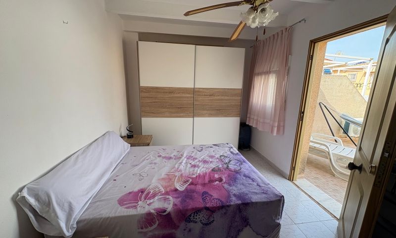 Garden in bungalow for sale in Torrevieja