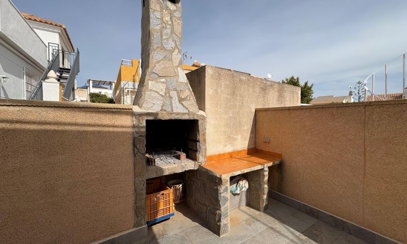 Dining area in bungalow for sale in Torrevieja
