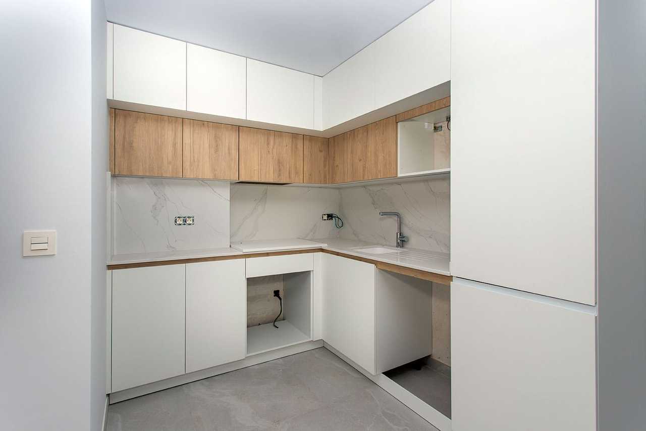 Bedroom in apartment for sale in Torrevieja
