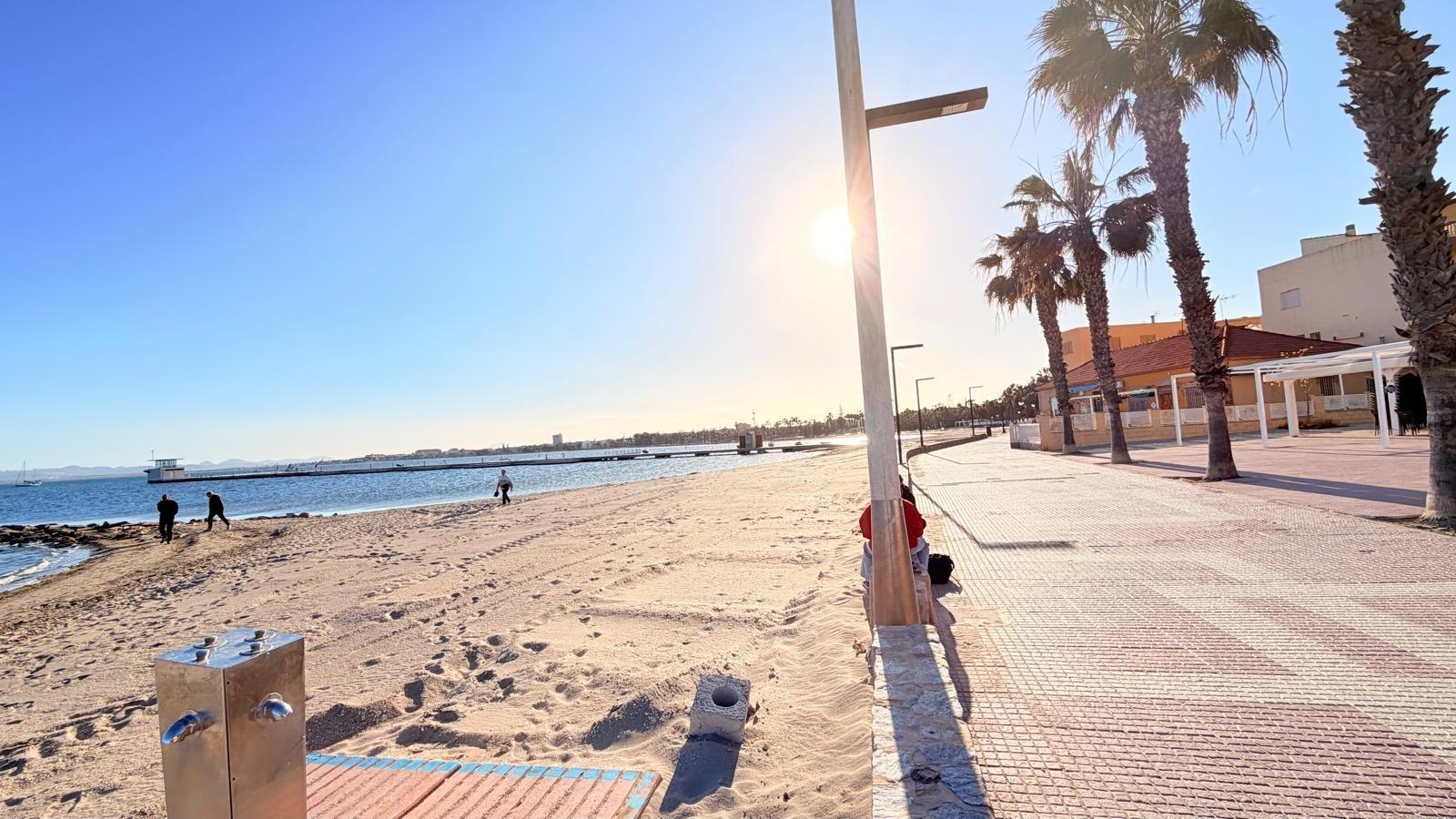 Terrace in apartment for sale in Los Alcazares