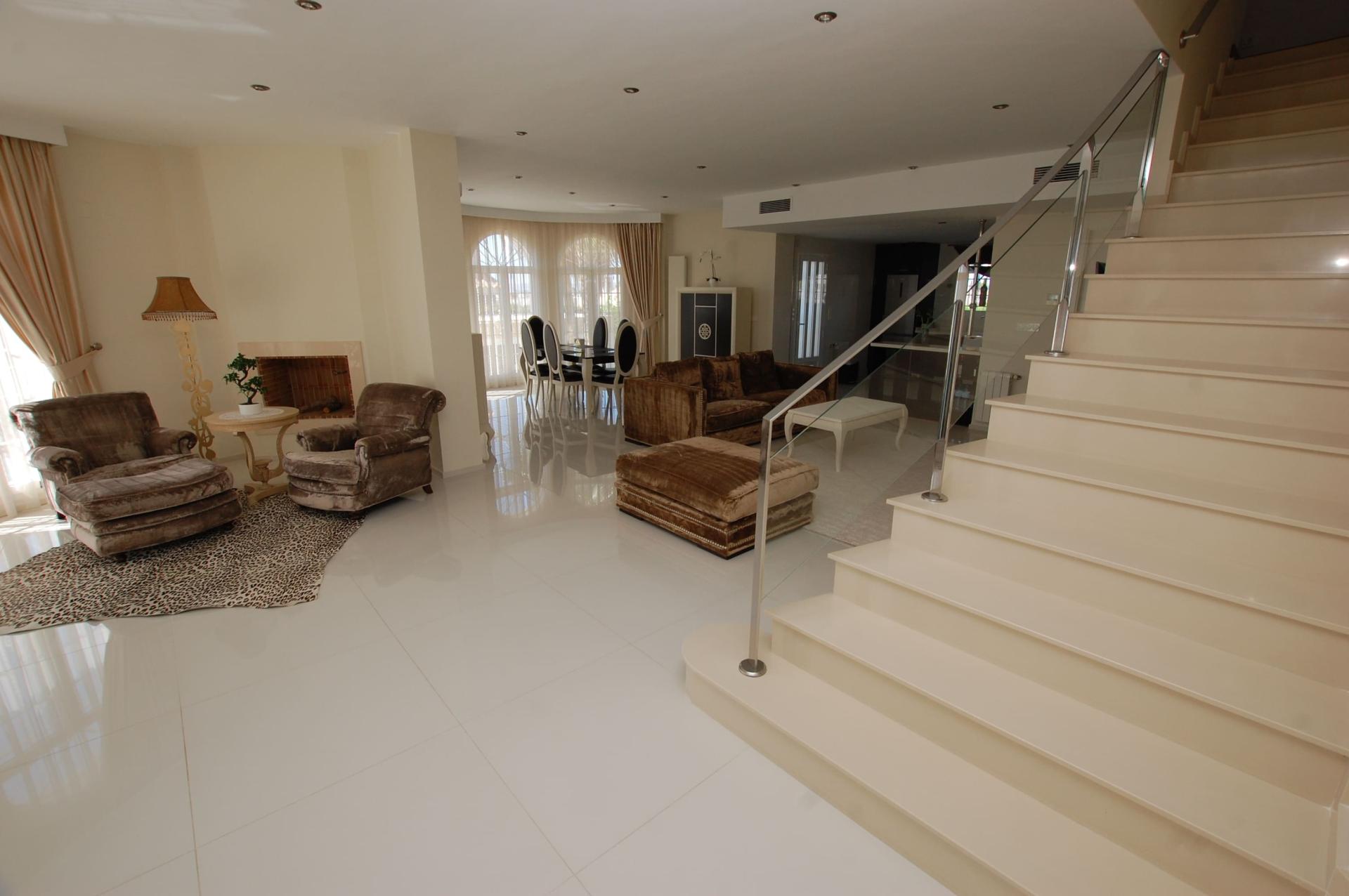 Terrace in villa for sale in Ciudad Quesada