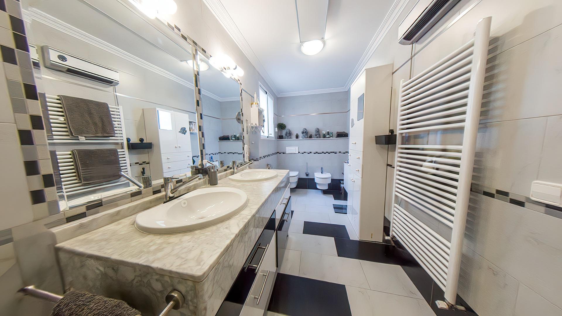 Pool area in villa for sale in Torrevieja