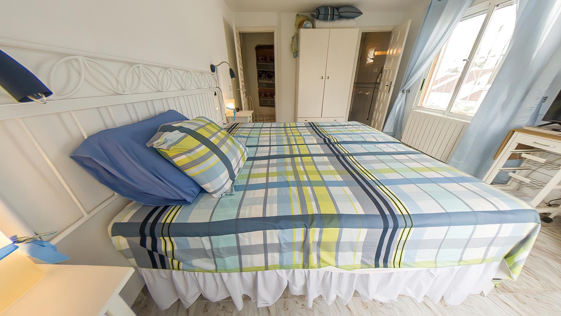 Dining area in villa for sale in Torrevieja
