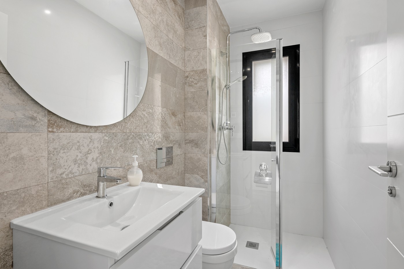 Pool area in villa for sale in Orihuela Costa