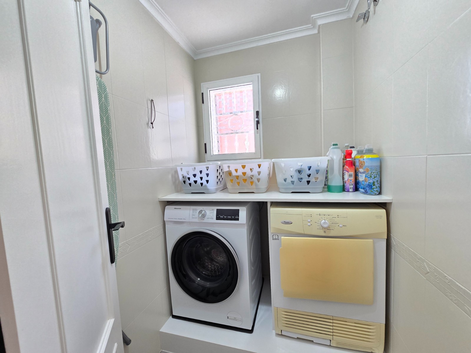 Bathroom in apartment for sale in Orihuela Costa