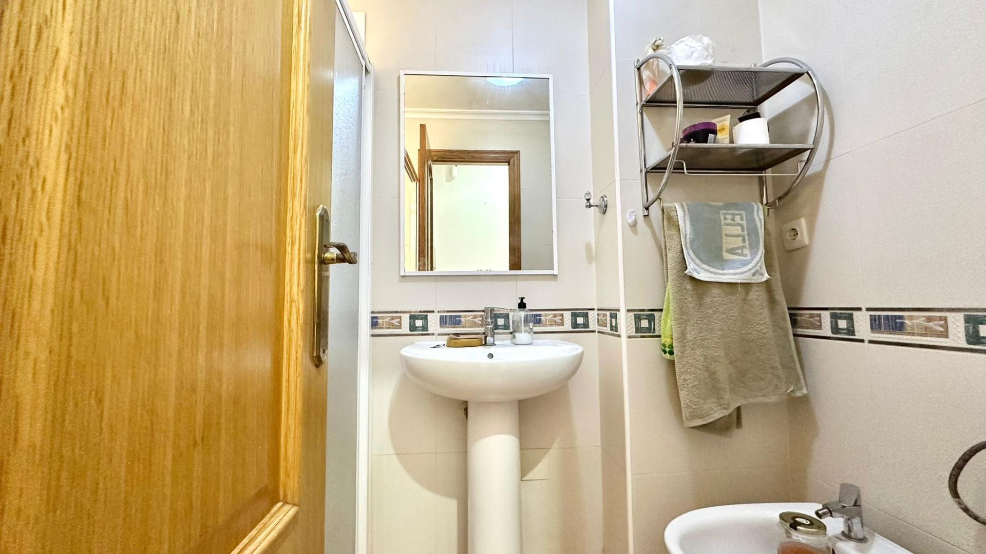 Master bedroom in apartment for sale in Torrevieja